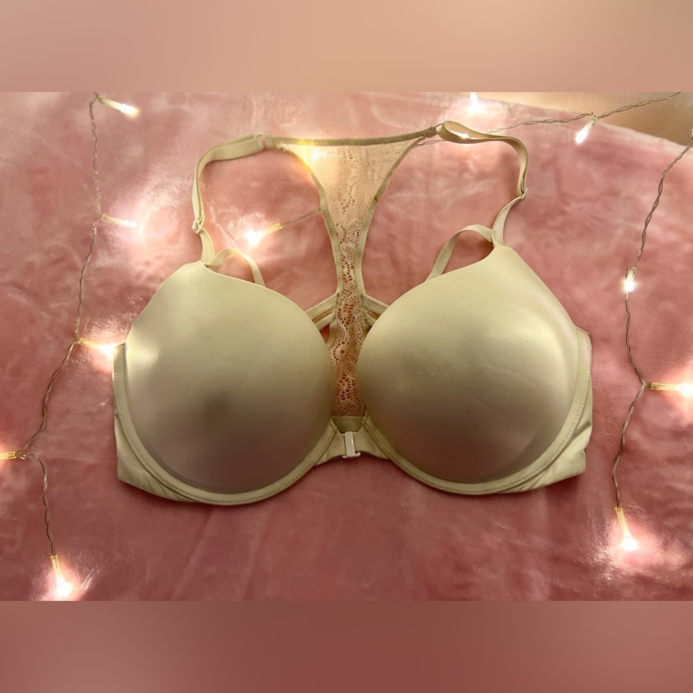 Front clasp push up bra